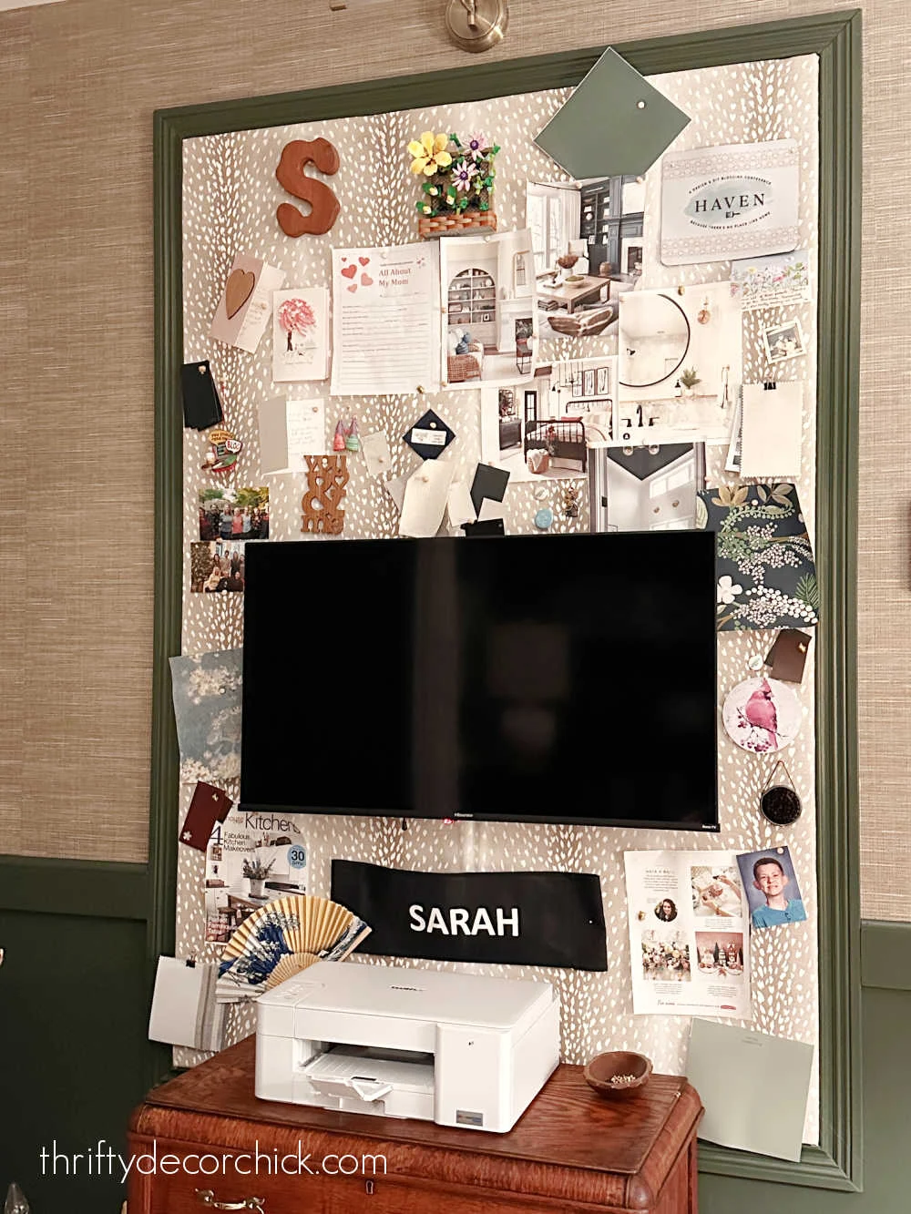 DIY upholstered pin board
